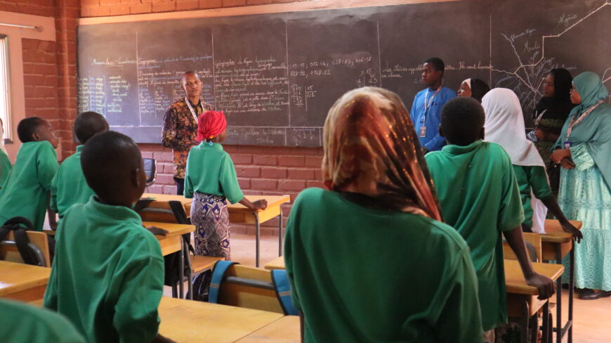 Teacher Fucking Student - Niamey, 23 november 2022: Official Opening of the school Peralta - ACTED