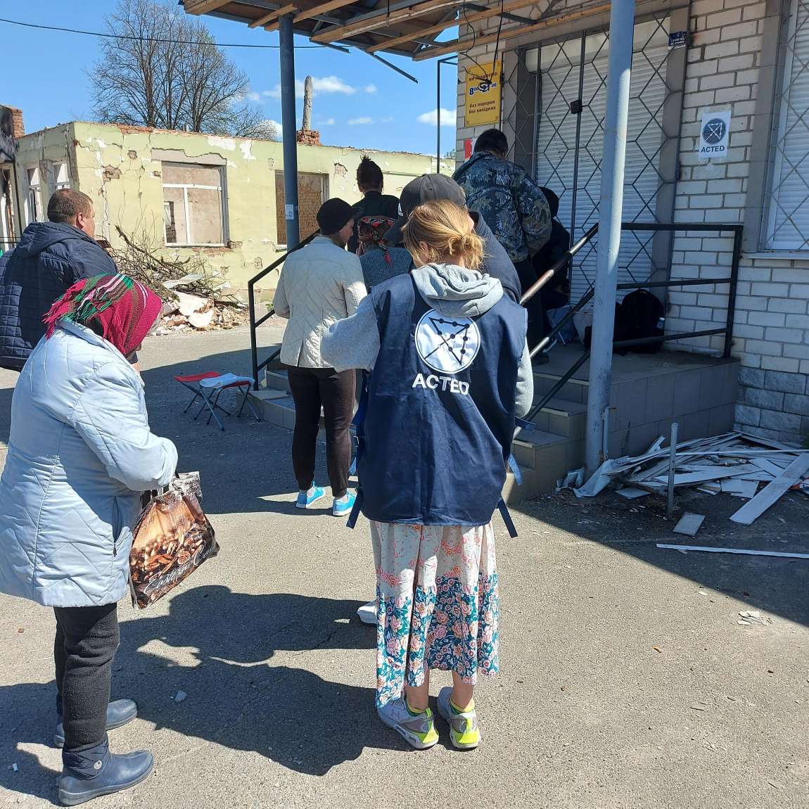 The importance of cash assistance to respond quickly to Ukrainians' needs -  ACTED
